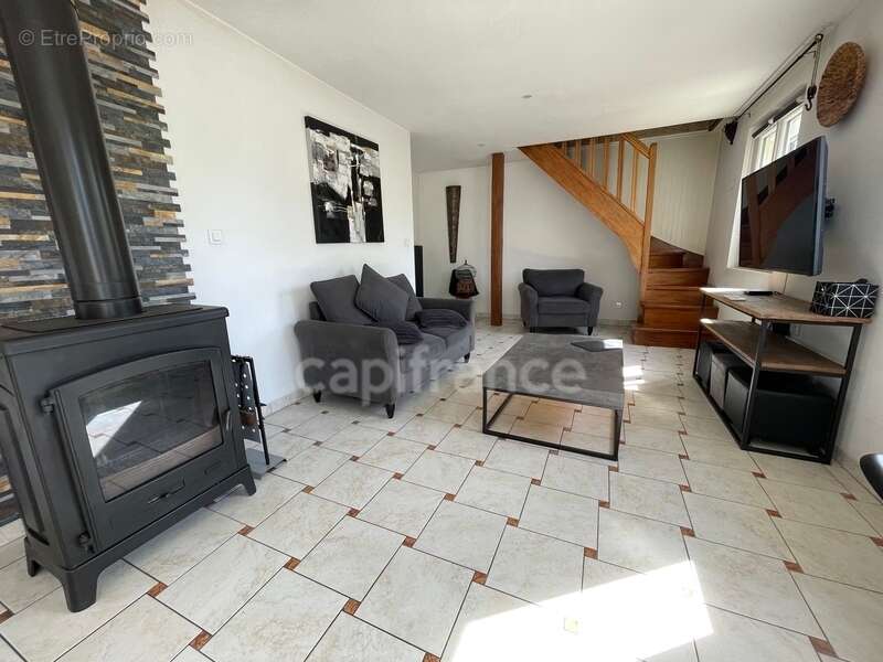 Maison à TERGNIER