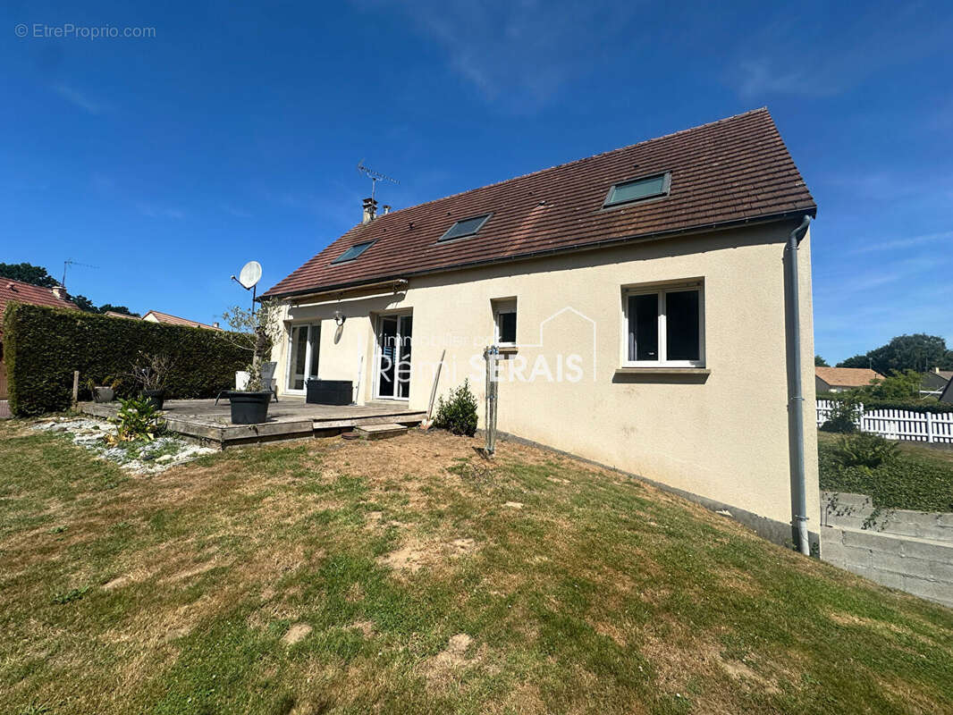 Pavillon 5 chambres FLERS - photo 2