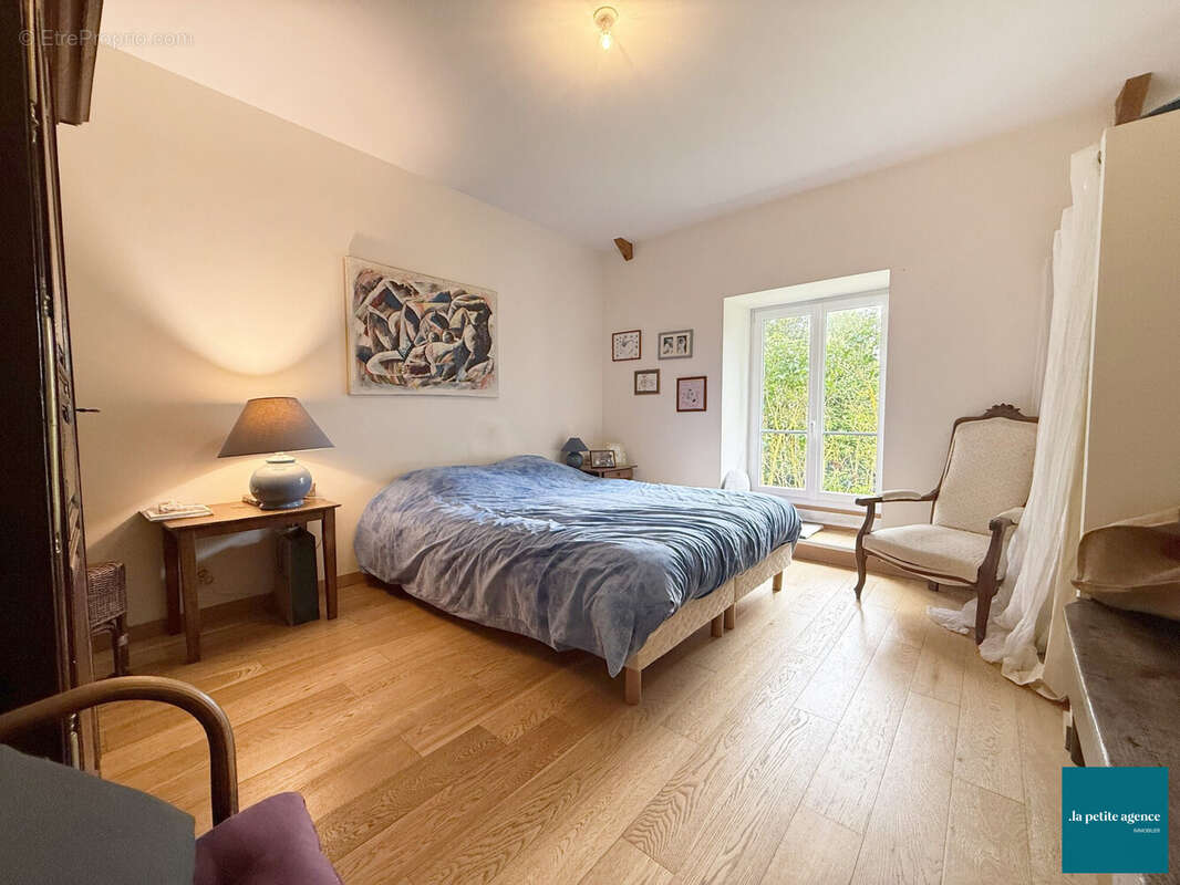 Maison 120 m² à Montfarville  - photo 8