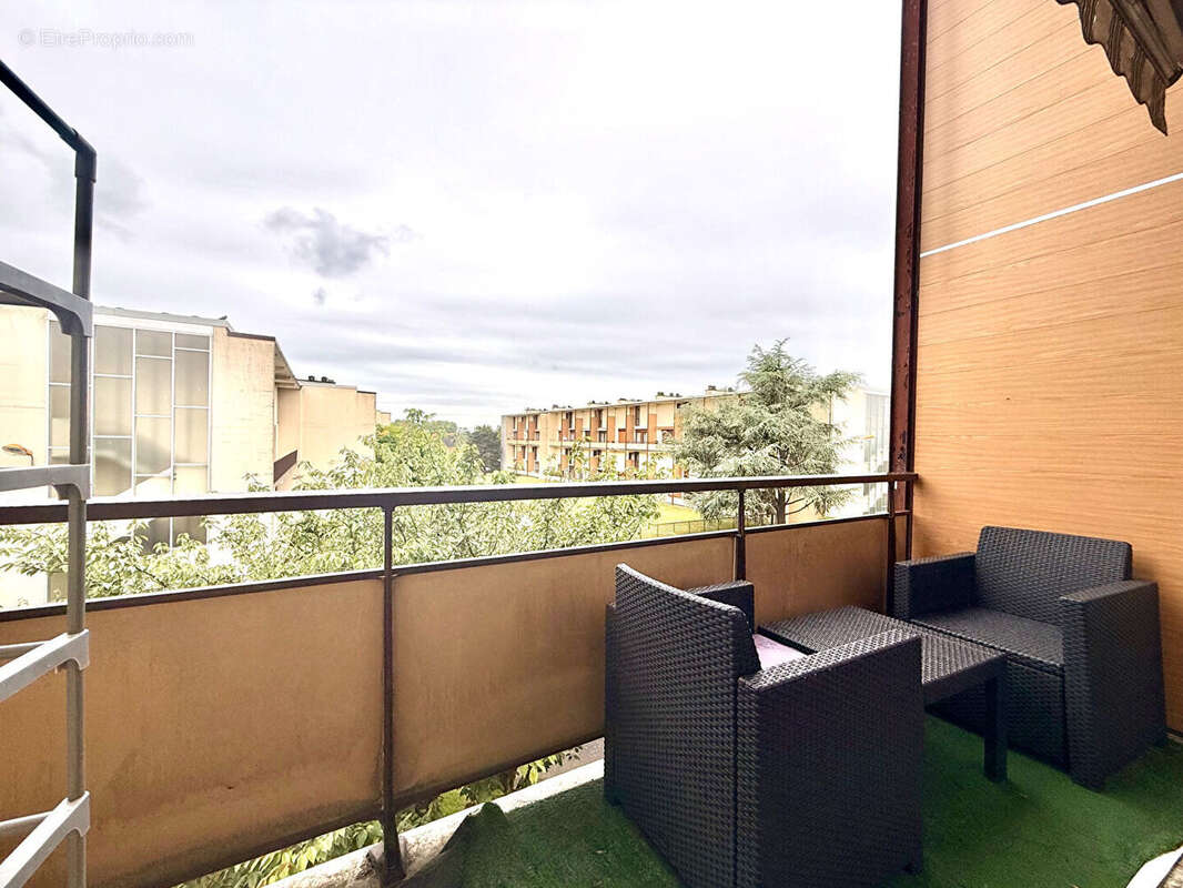 Appartement à BRIE-COMTE-ROBERT