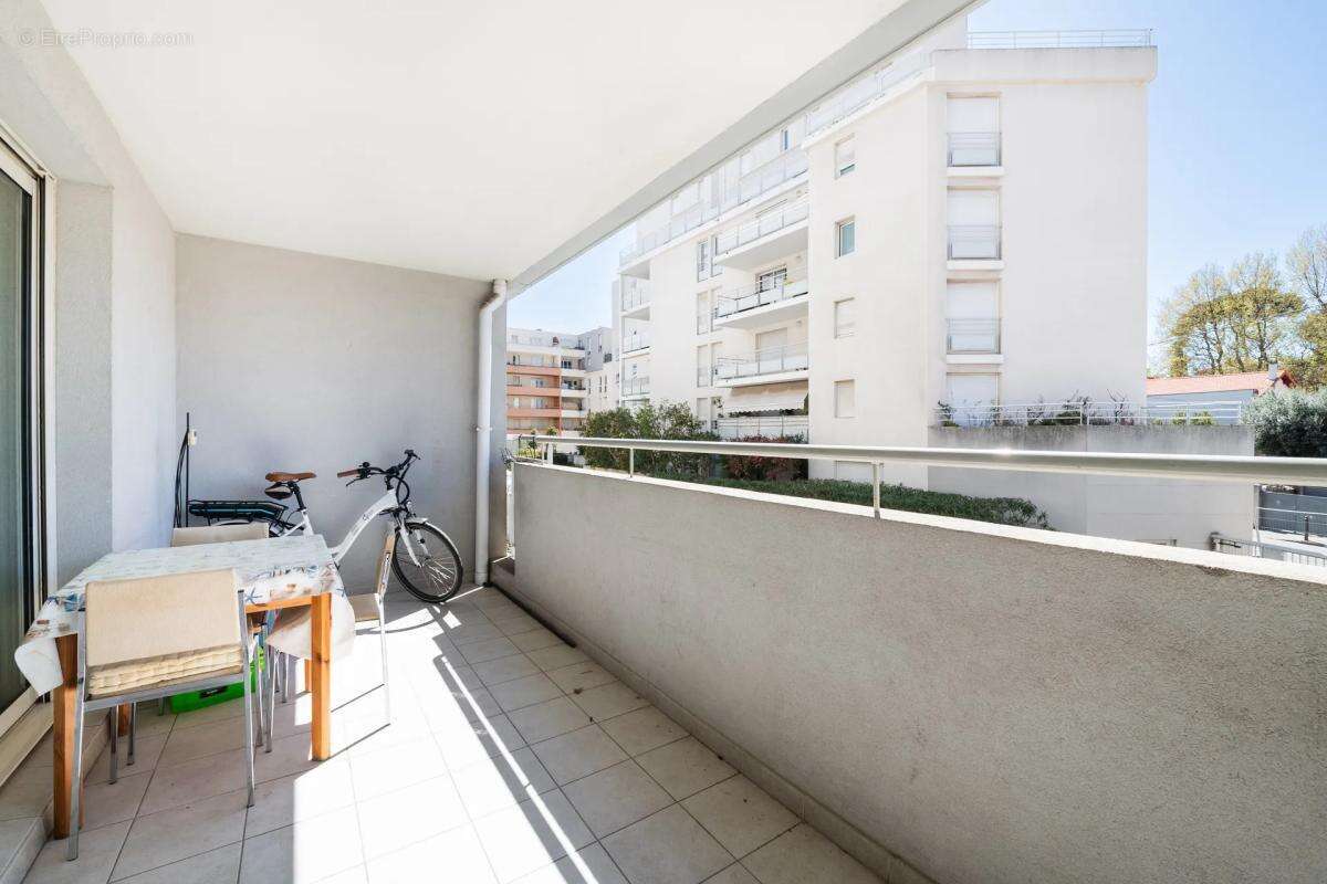 Appartement à MARSEILLE-13E