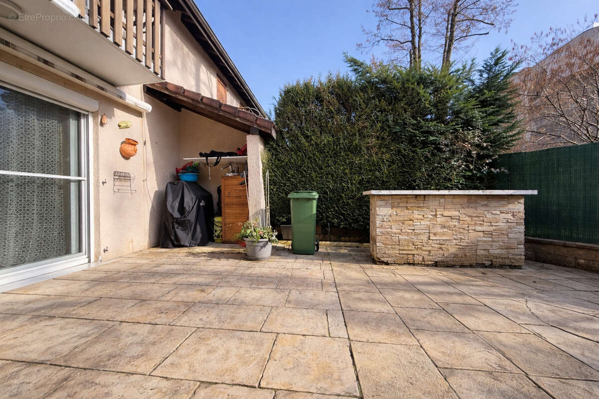 Maison à FERNEY-VOLTAIRE