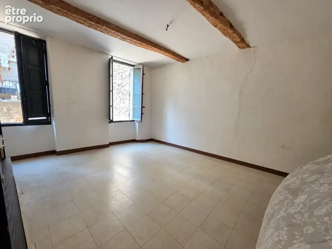 Carcès   Immeuble à rénover, potentiel de 4 appartements et 2 grands garages - photo 6