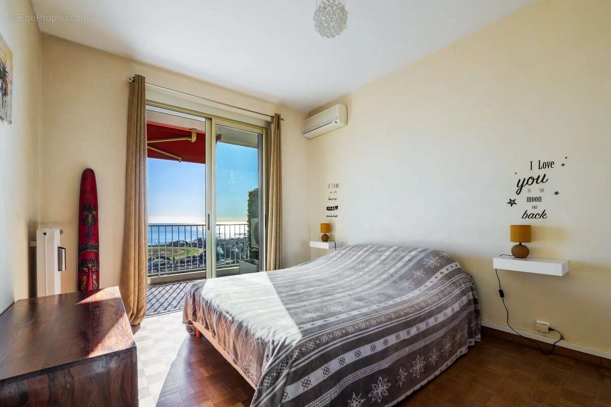 Appartement à CAGNES-SUR-MER