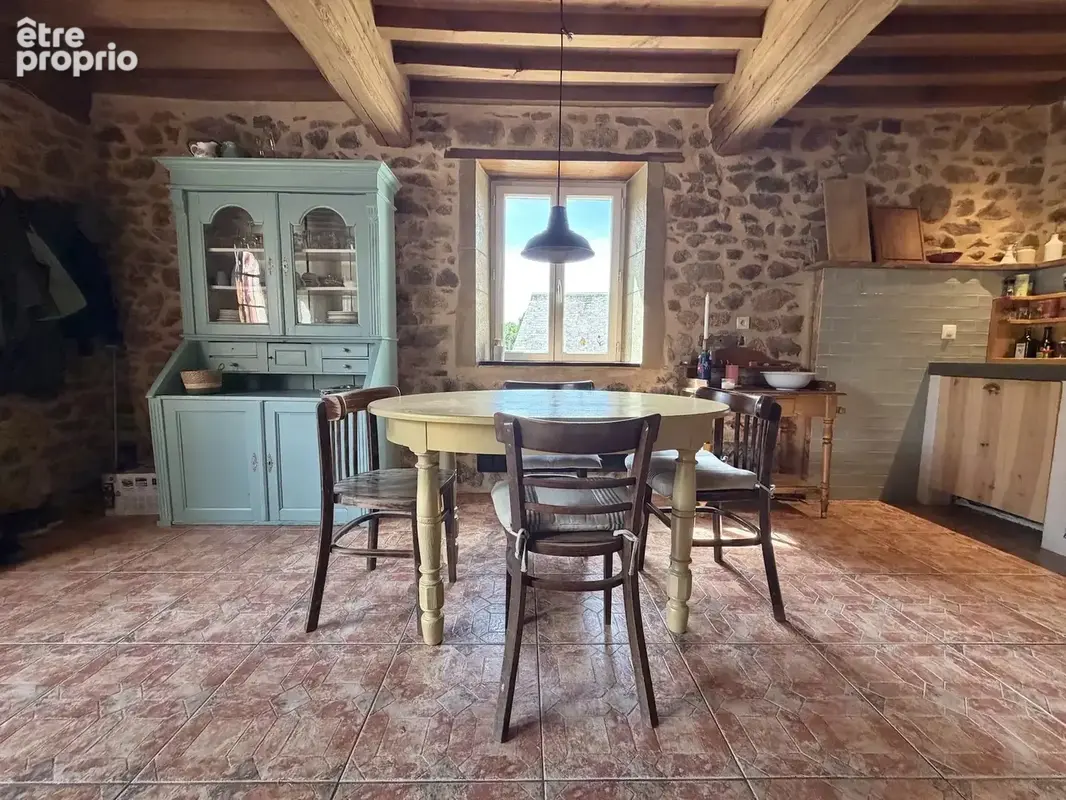 Superbe maison en pierre avec grange près d'Anost - photo 4