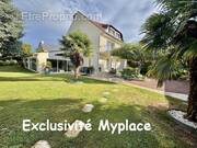 Maison à MAGNY-LES-HAMEAUX