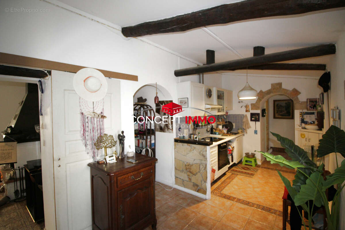 Maison à SIGNES