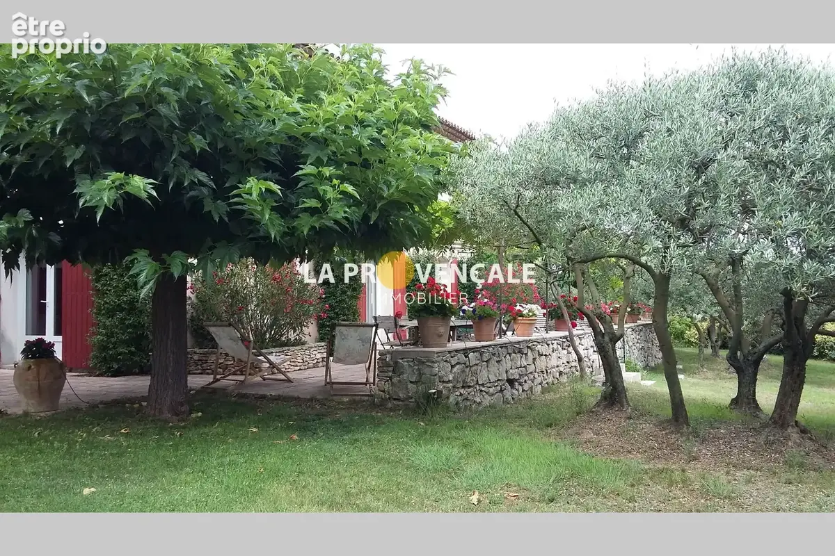 Maison 6 pièces 225 m² à vendre à Fuveau (13710) - photo 4