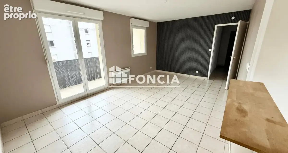 T3 avec balcon parking vendu libre d occupation - photo 2