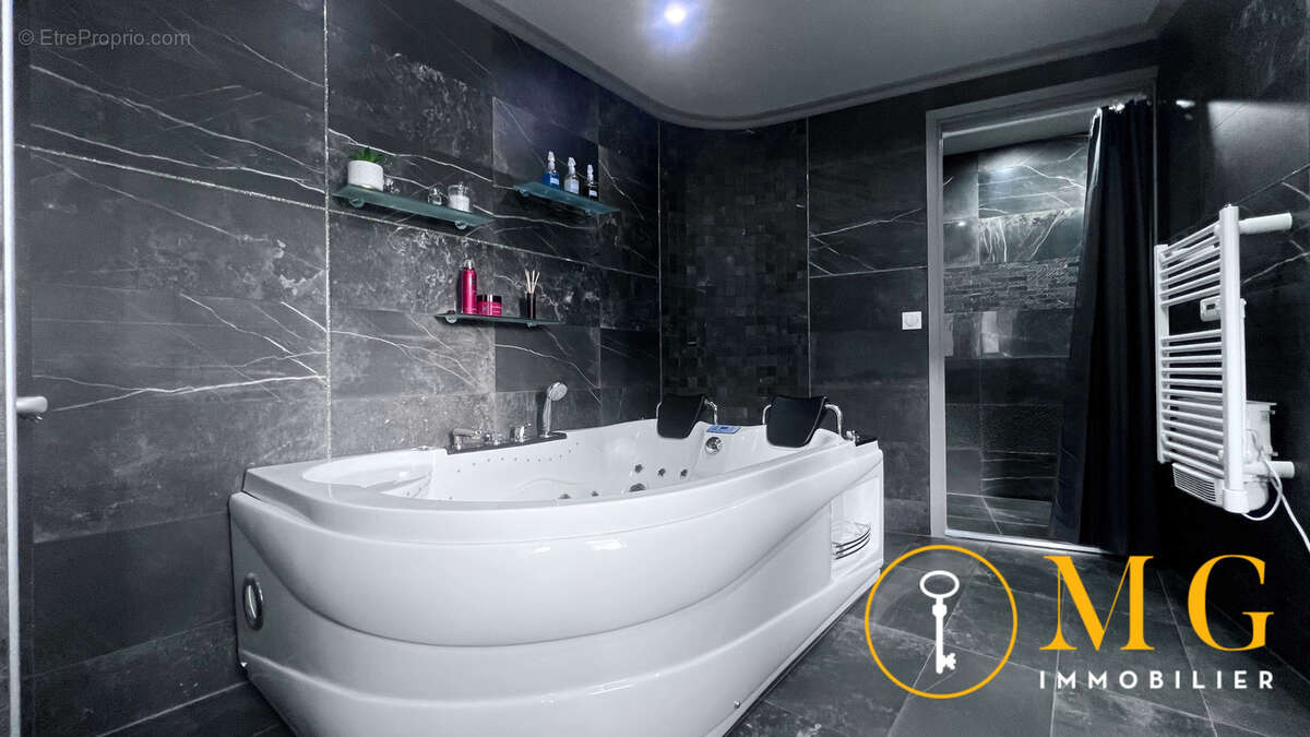 Maison à DIGNE-LES-BAINS