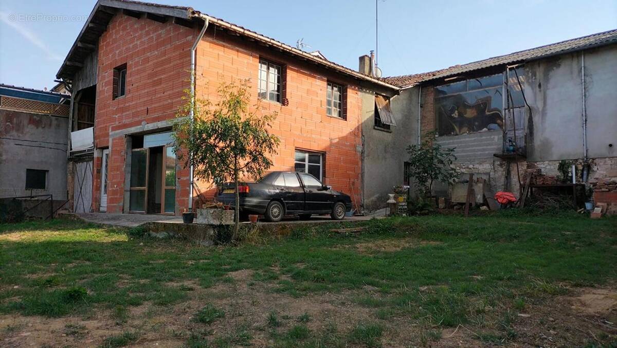Maison à PUYCASQUIER