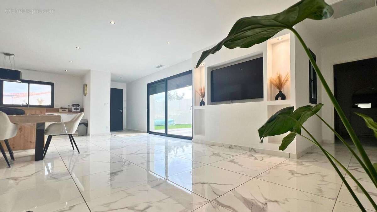 Photo 4 - Maison à CARCASSONNE