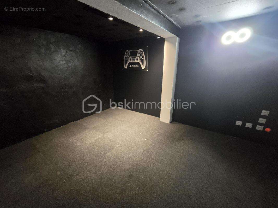 Maison à AIGUEFONDE