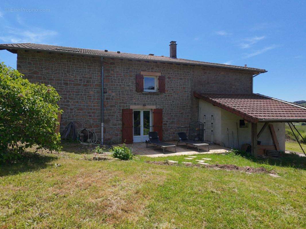 Maison 200 m² à Cours-La-Ville  - photo 6