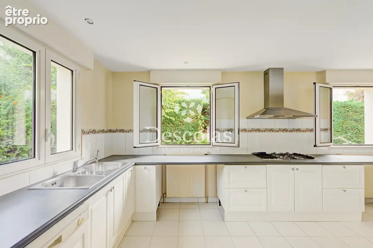 SAINT-GERMAIN-EN-LAYE Plateau - Maison familiale 181 m2 plein sud avec jardin - photo 14