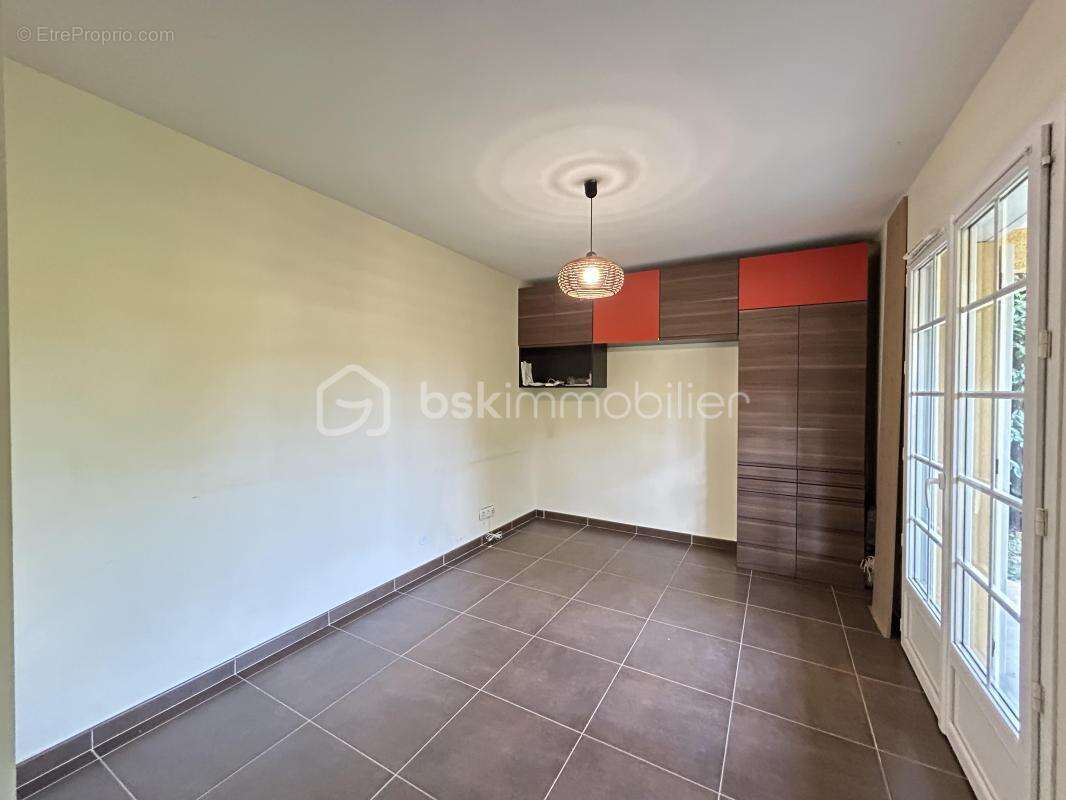 Villa familiale 9 pièces – 230 m² – La Verpillière - photo 6