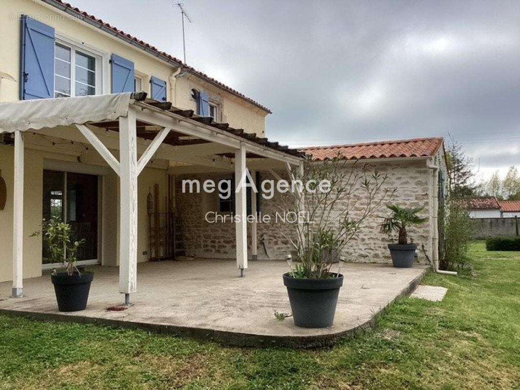 Maison à LA TAILLEE