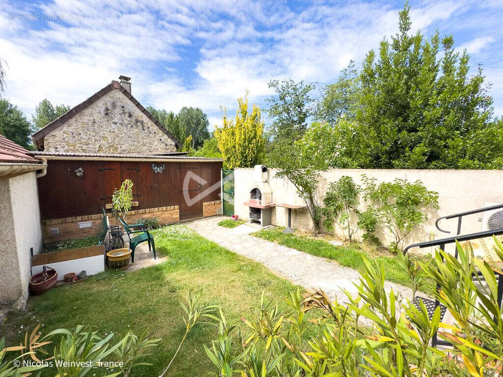 Maison à CROUY-SUR-OURCQ