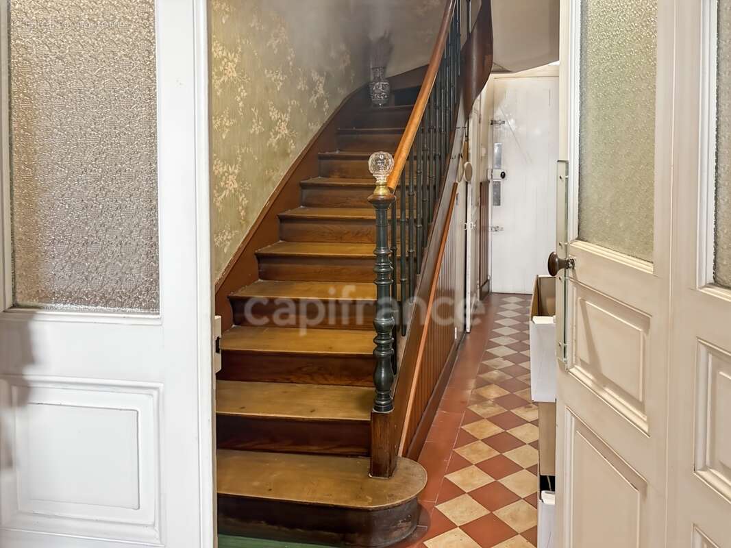 LE MANS Maison de type Mancelle à rénover quartier Olivier HEUZÉ et pour INVESTISSEURS - photo 6