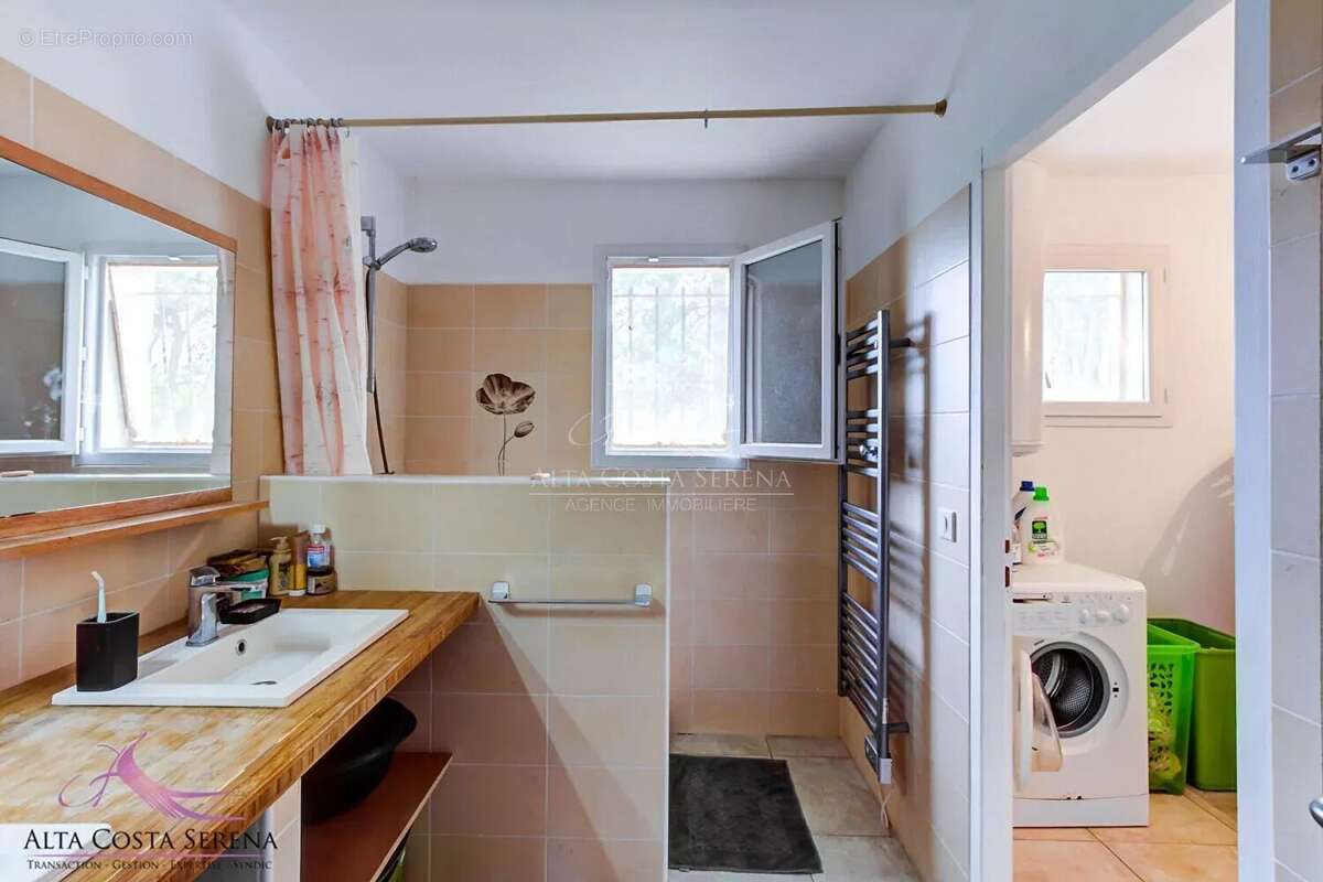 Maison à PRUNELLI-DI-FIUMORBO