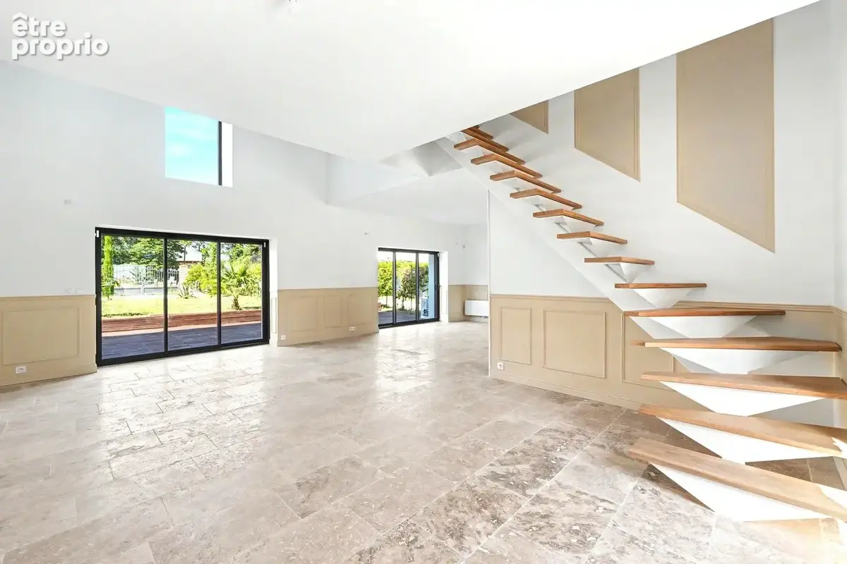 Maison 10 pièces 240 m² à vendre à Muret (31600) - photo 9