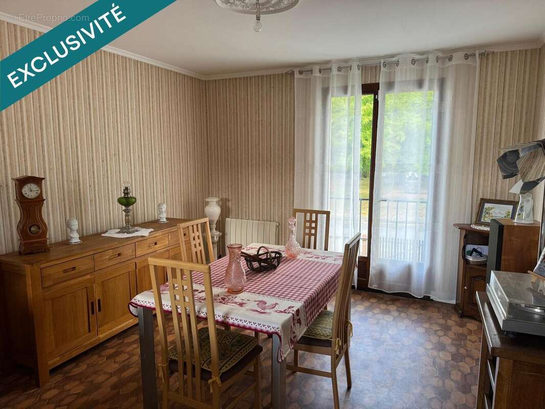 Photo 8 - Maison à VAYRES