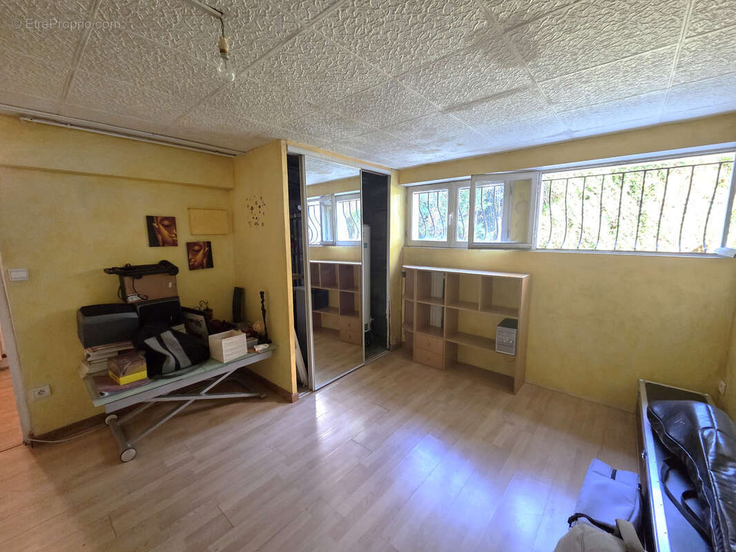 Maison à PARAY-VIEILLE-POSTE