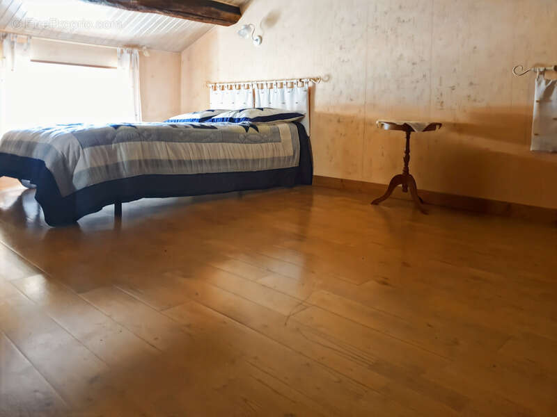 Maison à SAINT-PARDOUX