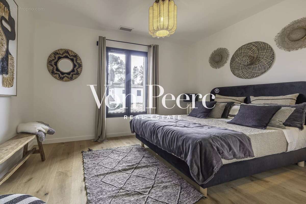 Maison à SAINT-REMY-DE-PROVENCE