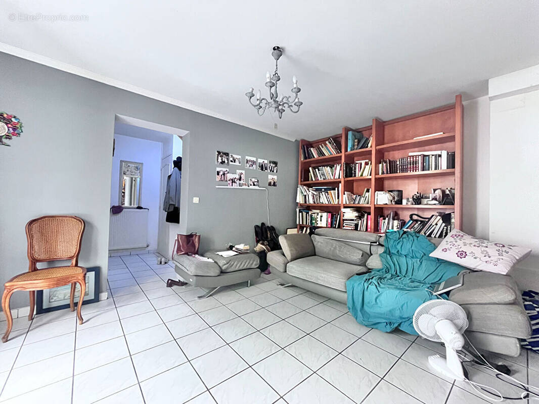 Maison à PARIS-19E