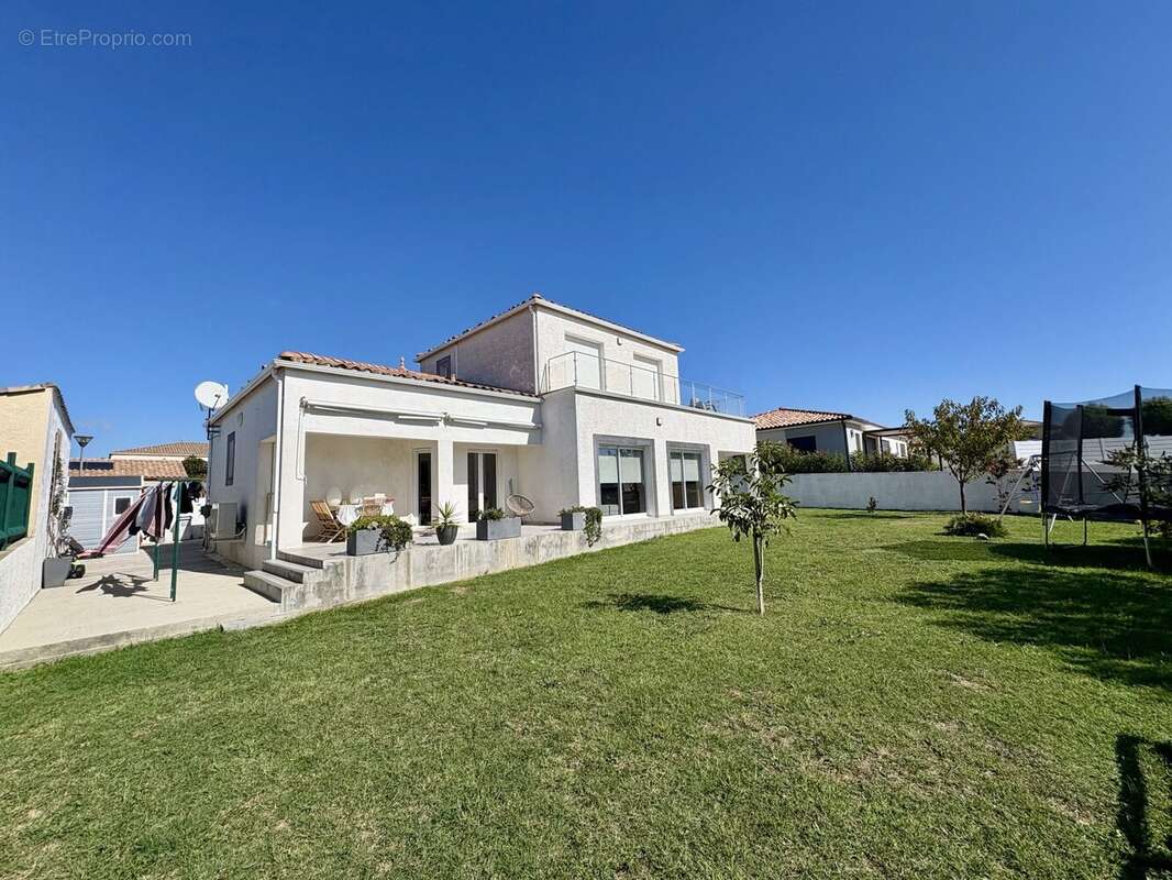 Maison à CAZILHAC