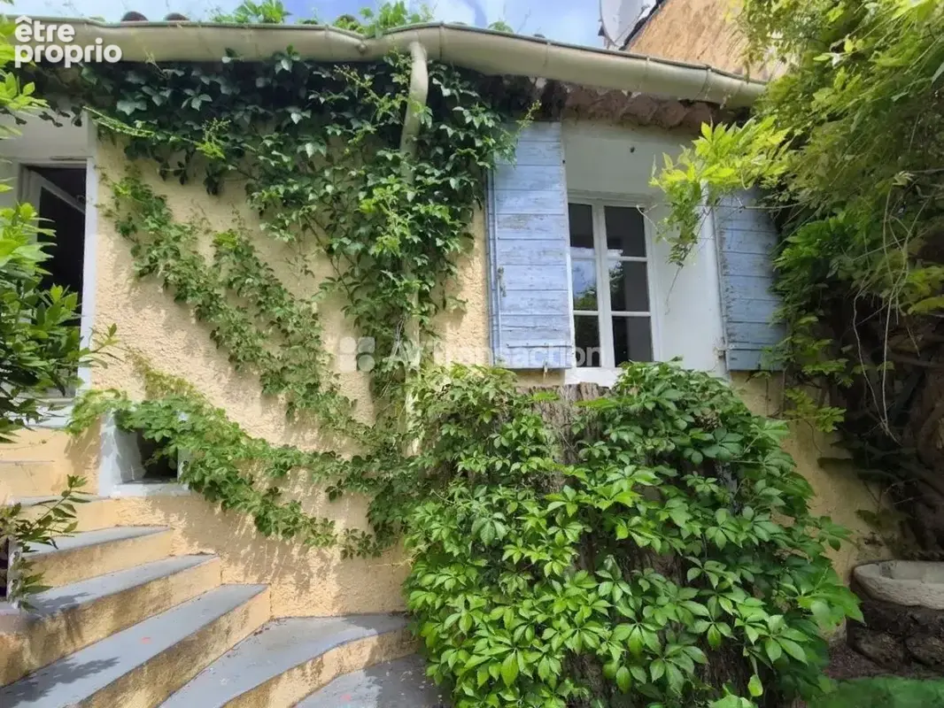 Maison à LORGUES