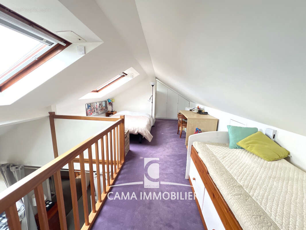 Maison à LES LOGES-EN-JOSAS