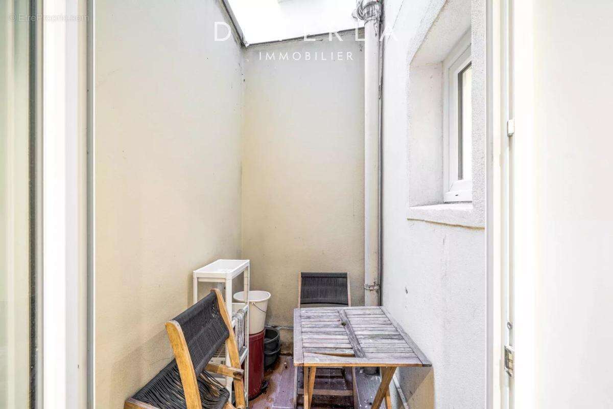 Appartement à PARIS-17E