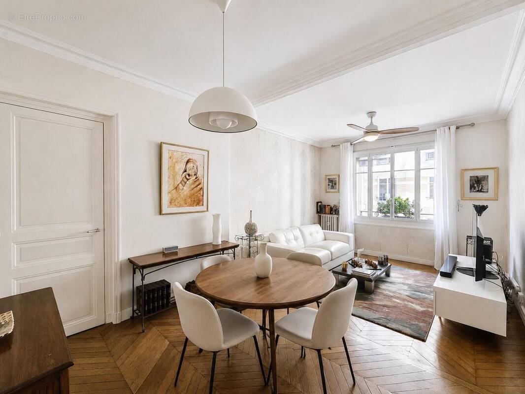 Photo 1 - Appartement à ISSY-LES-MOULINEAUX