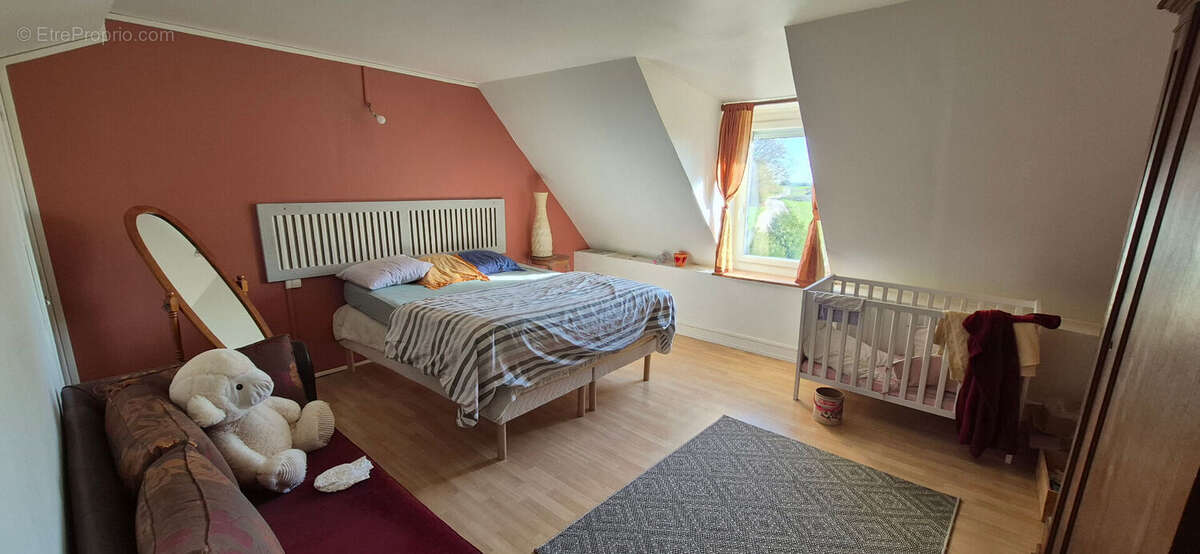 Maison à VILLERS-COTTERETS
