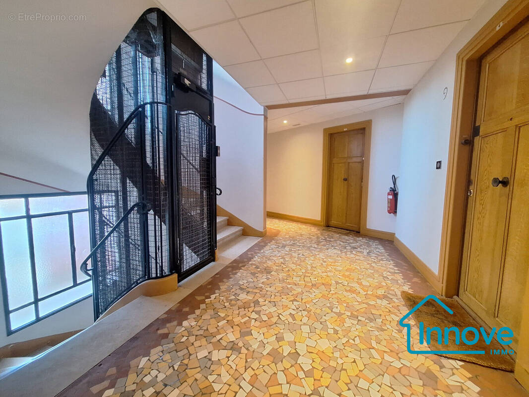 Appartement à VERSAILLES