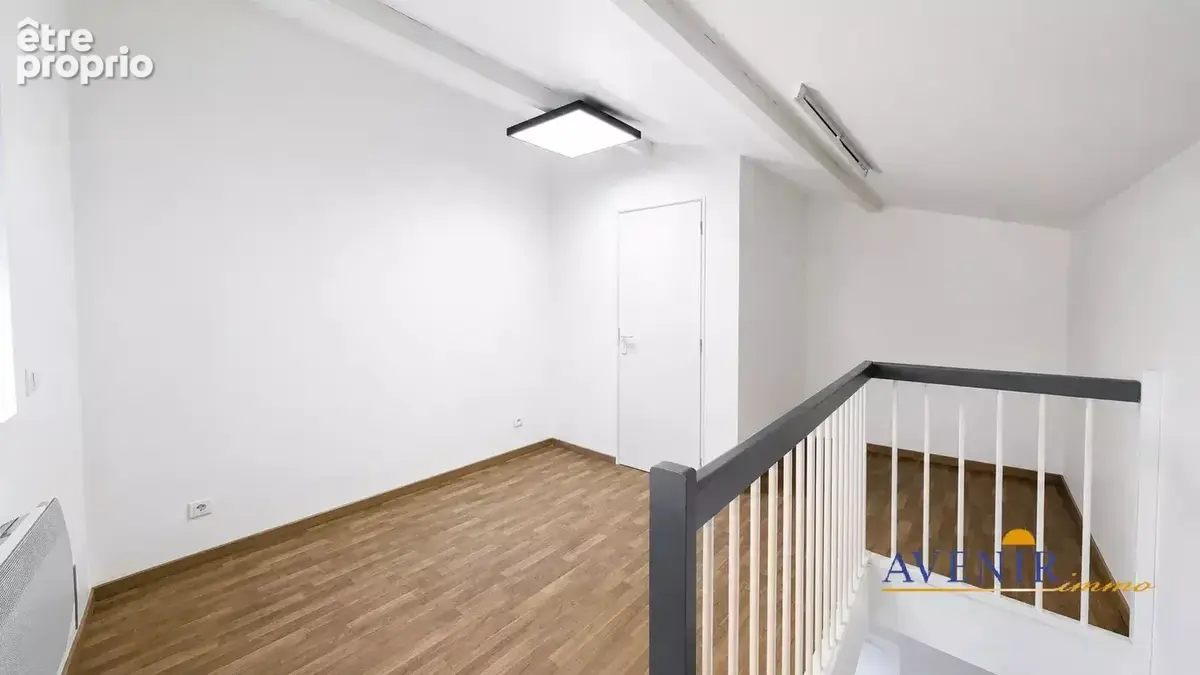 Commerce 33 m² à vendre à Plan-De-Cuques (13380) - photo 3