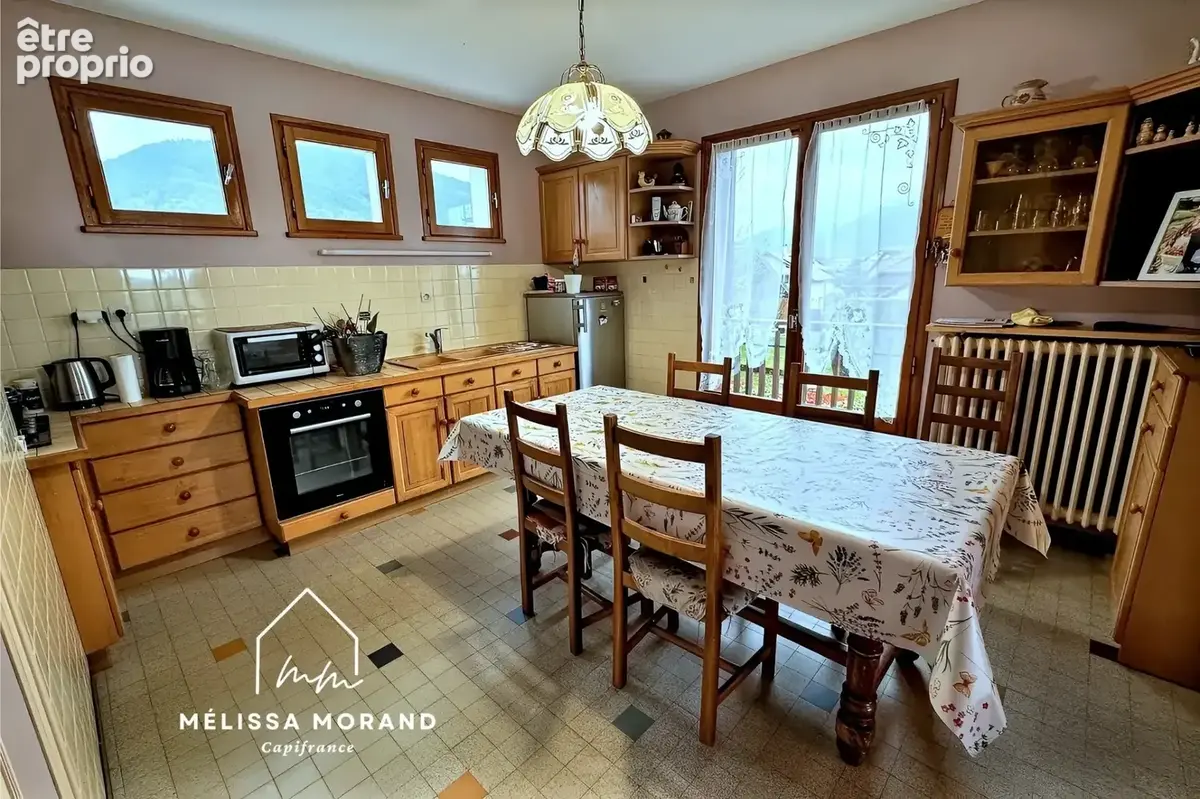 Maison à vendre 7 pièces 200 m2 à VILLAZ (74), avec terrain de 1620 m2 - photo 8
