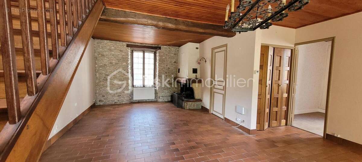Maison de caractère 4 chambres, village proche Chartres - photo 5