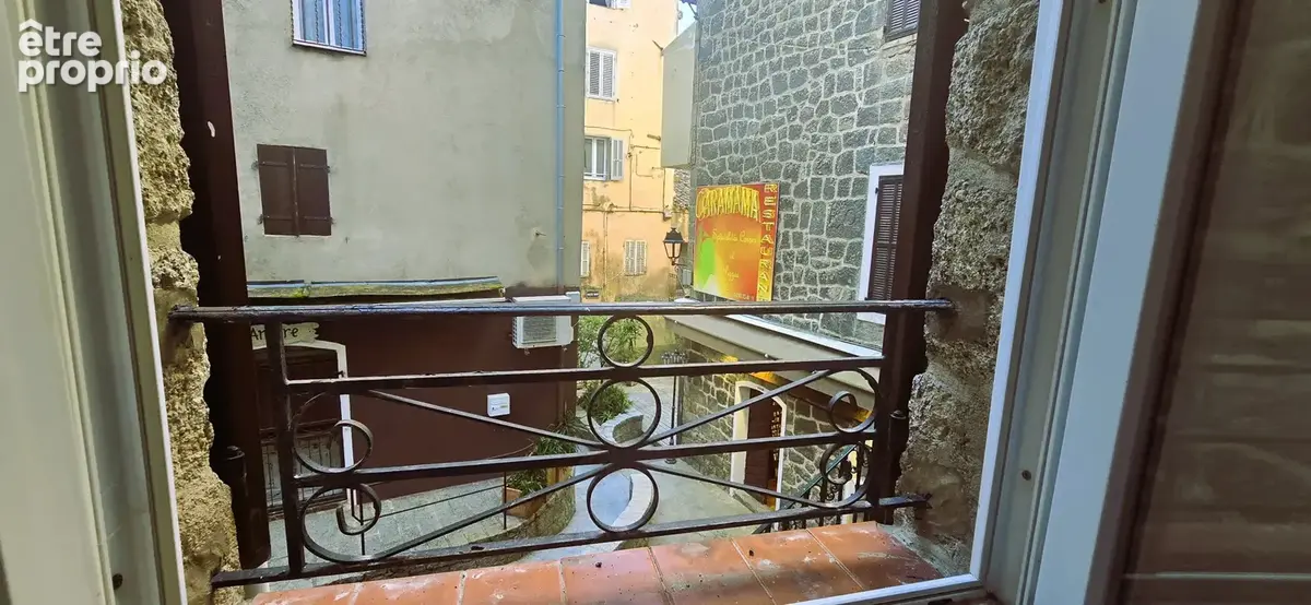 Tres bel appartement , vieille ville Sartene Corse du sud - photo 12
