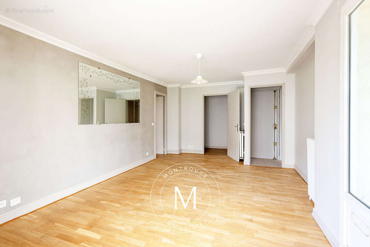 Appartement à MONTROUGE