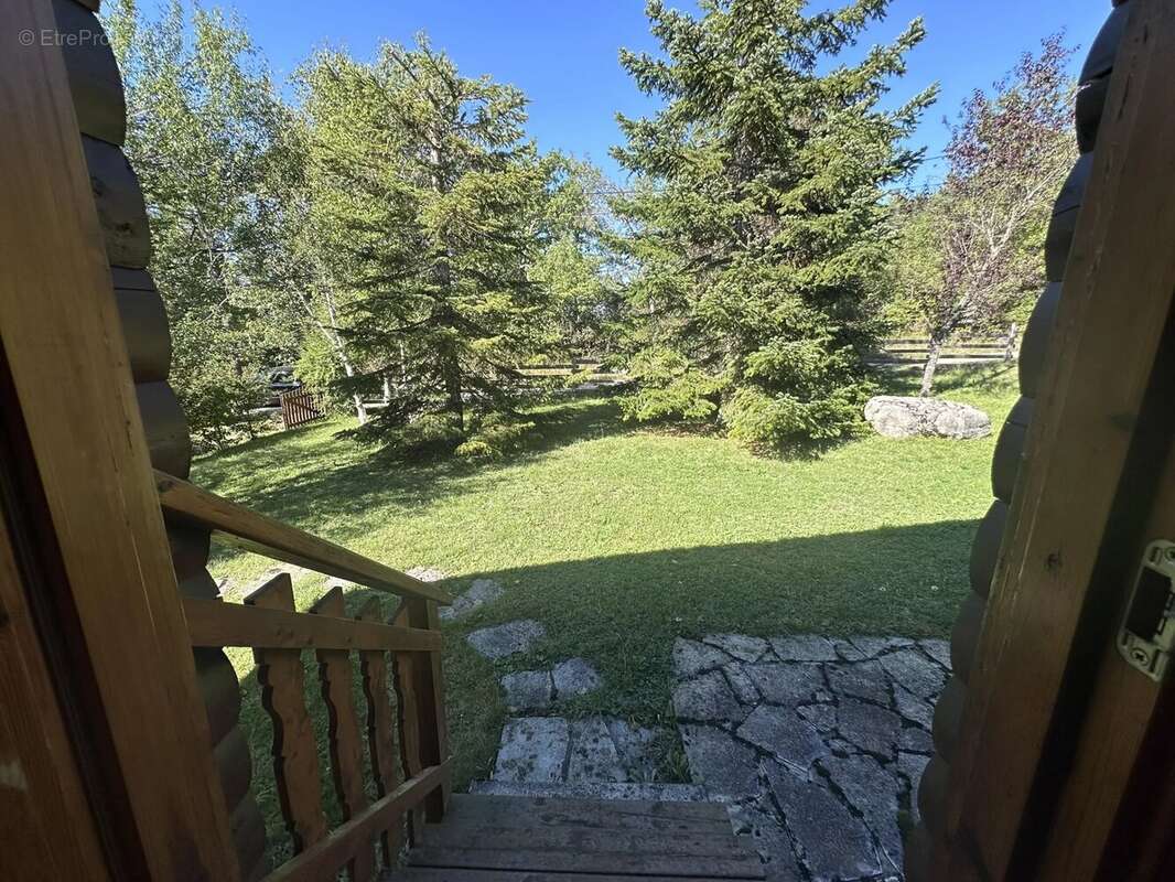 Maison à SAINT-BAUDILLE-ET-PIPET