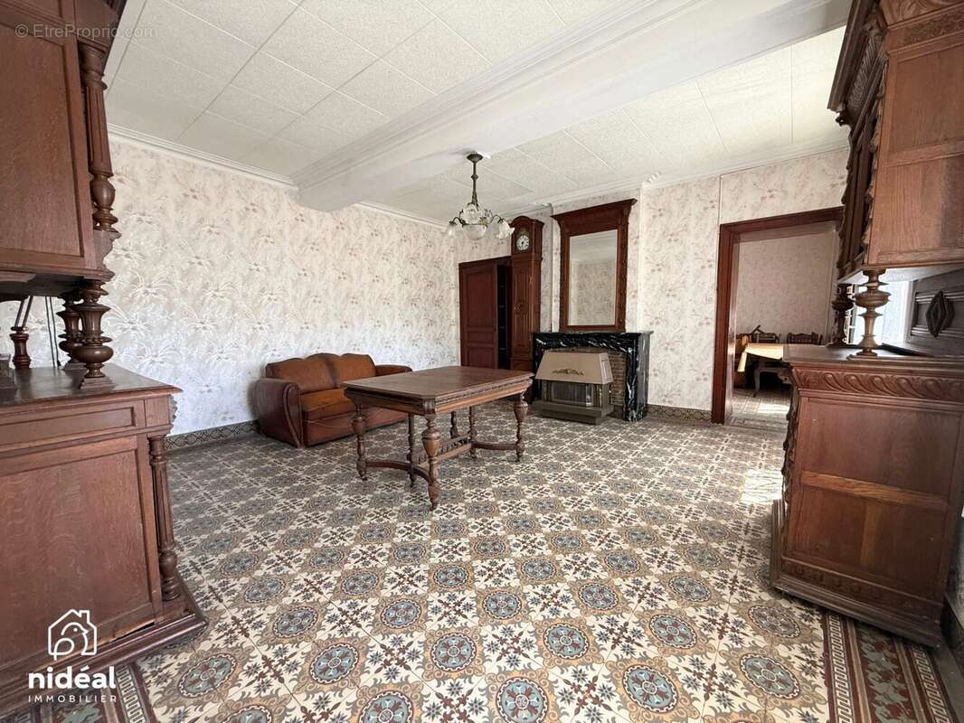 Maison à VIEUX-RENG