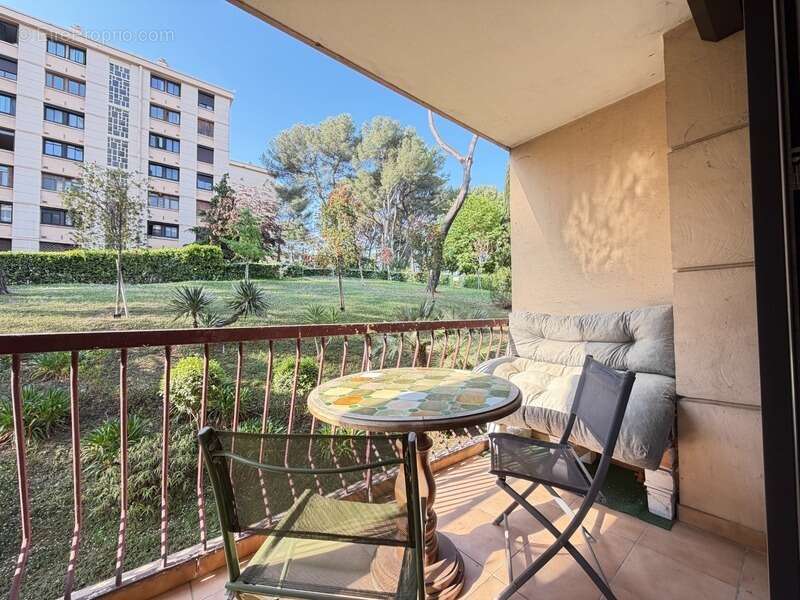 Appartement à LE CANNET