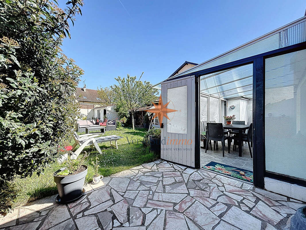 Maison à TREMBLAY-EN-FRANCE