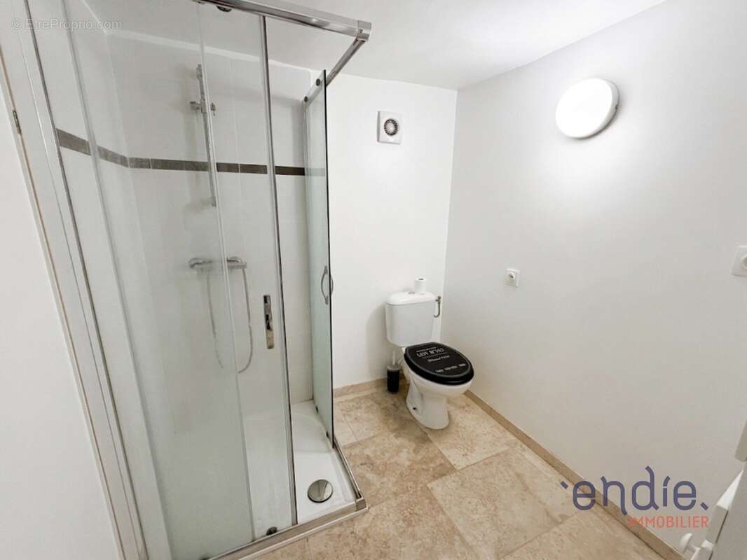 Appartement à LORGUES
