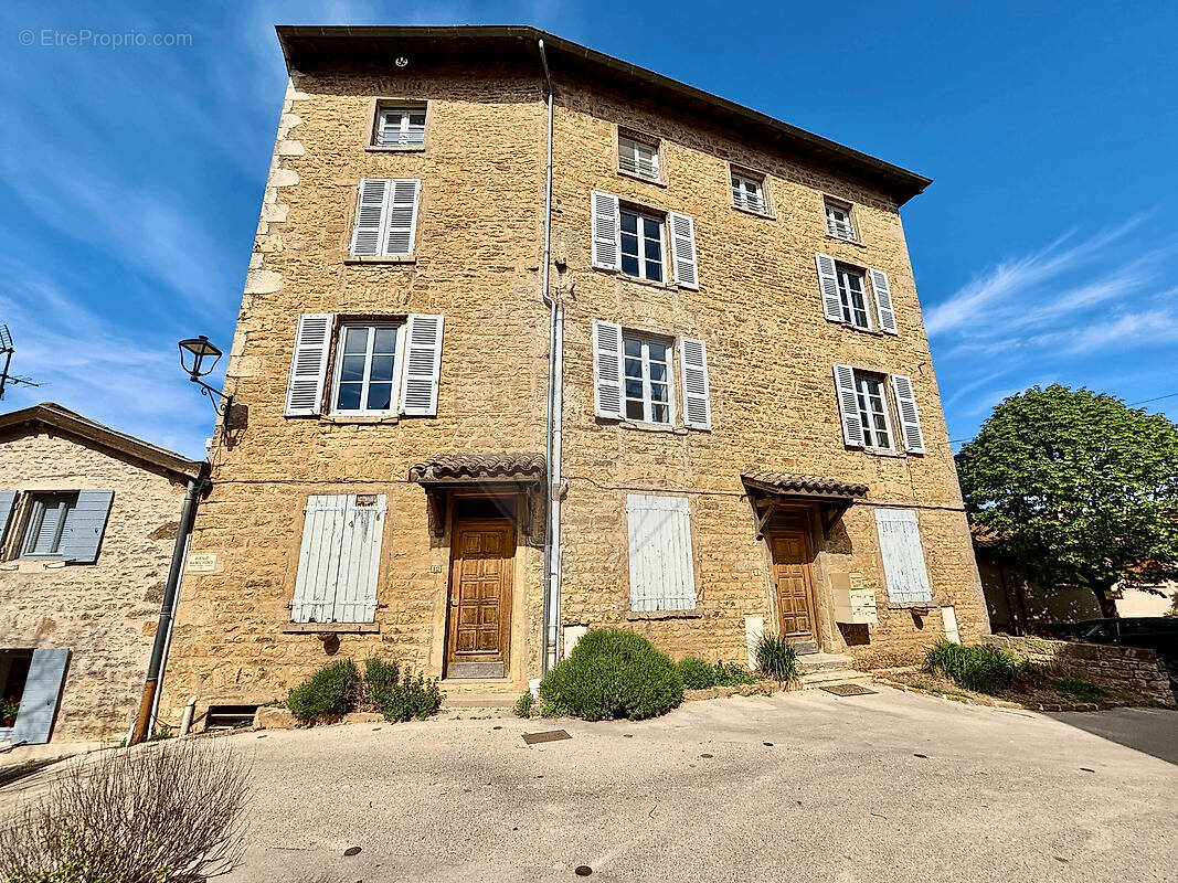 Appartement à POMMIERS