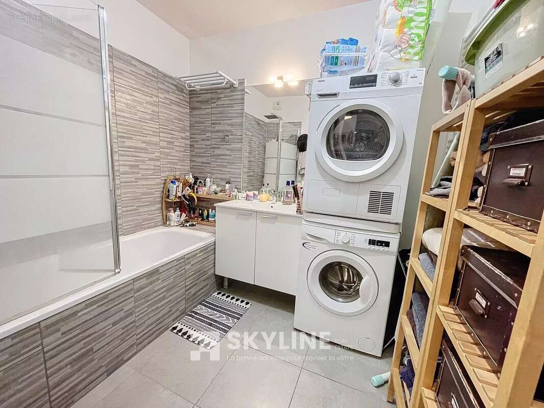 Appartement à MARSEILLE-9E