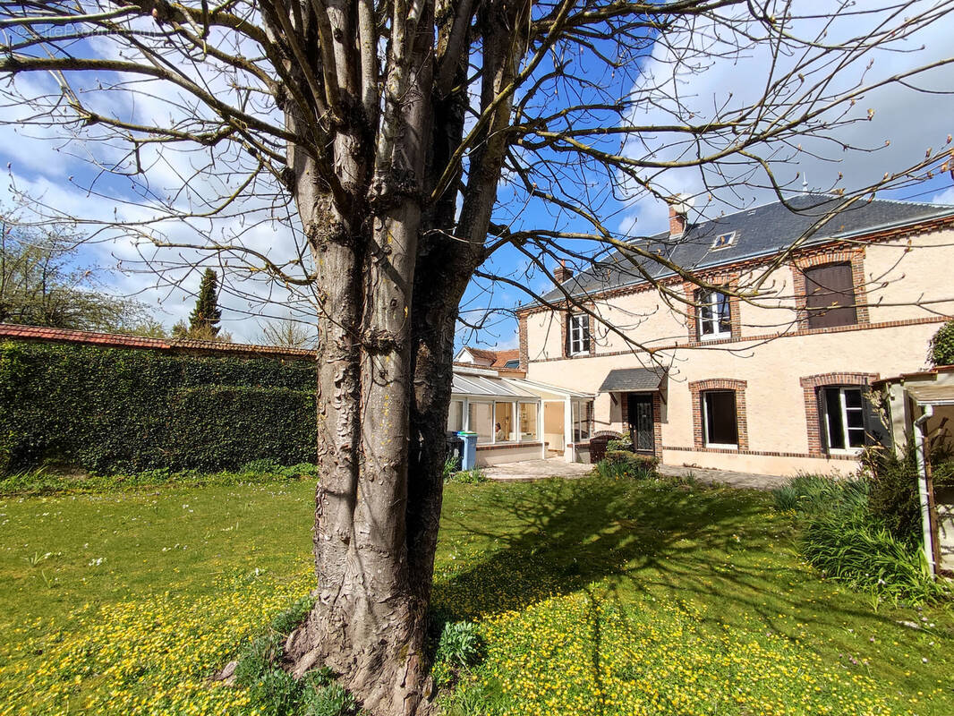 Maison à ABLIS